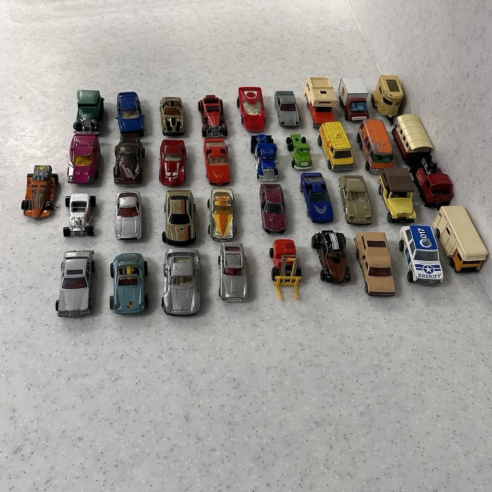 Lot Of 37 Vintage Matchbox Hot Wheels Ertl Cars 70s 80s Classic Metal Diecast
